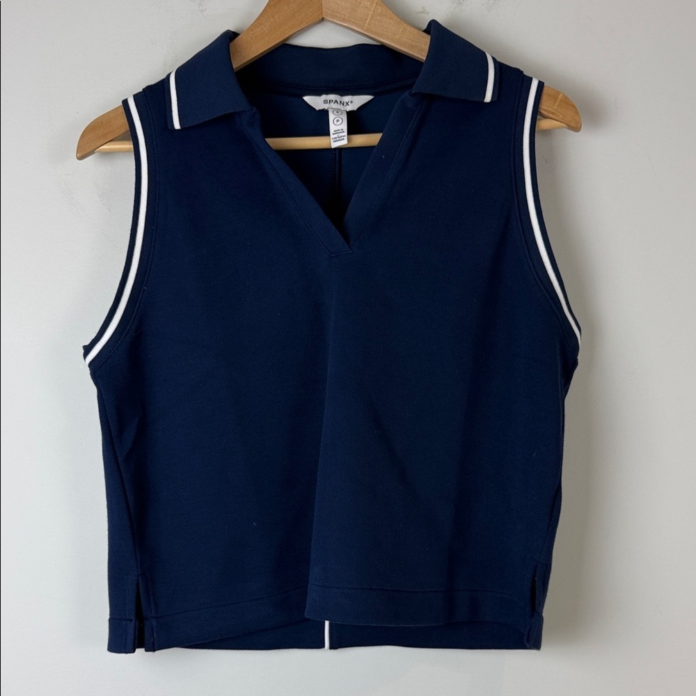 Spanx Navy Sleeveless Tank Top Size Small